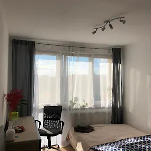 https://mb-pokj-przy-rondzie-daszyskiego.warsawhotelspoland.com